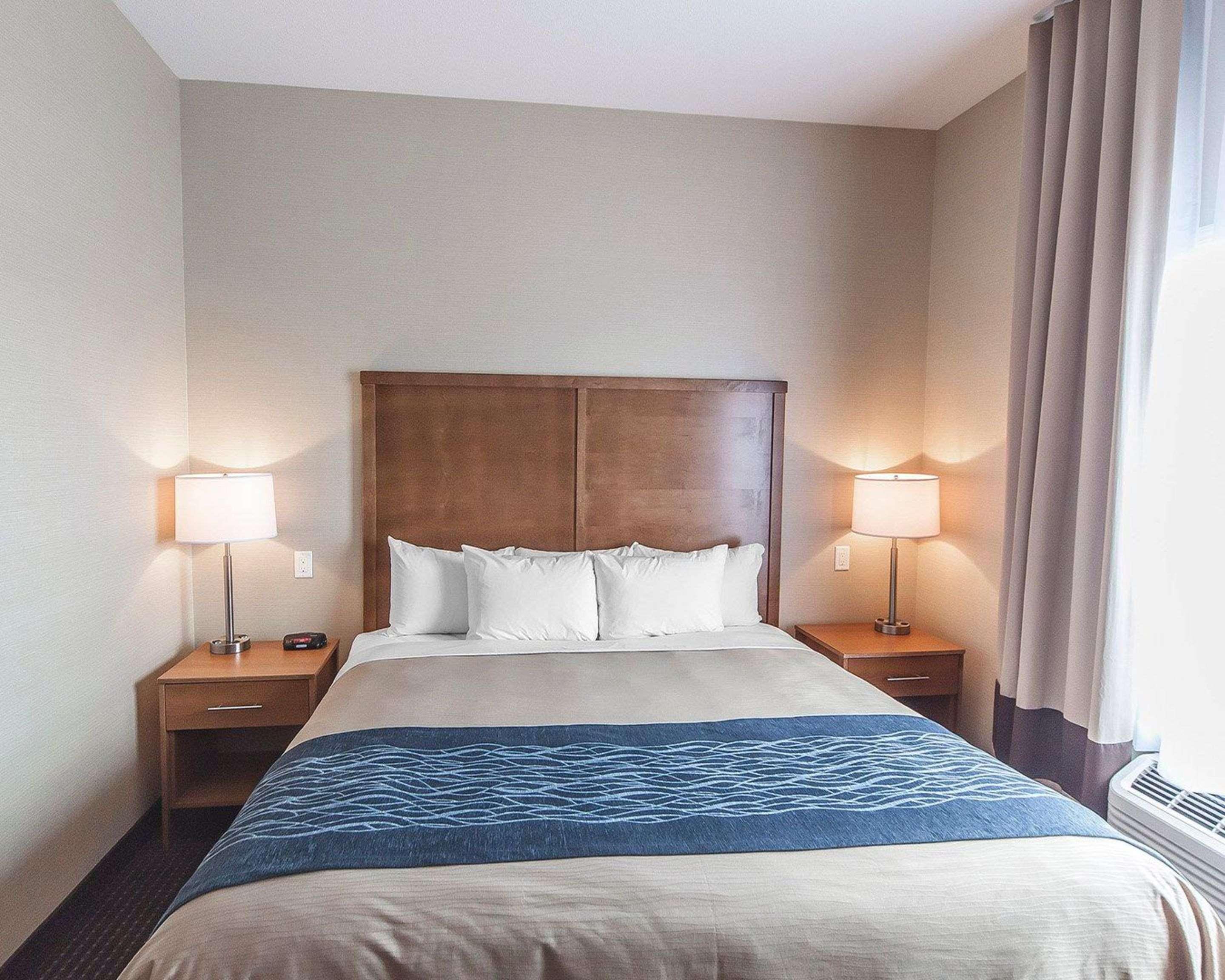 Comfort Inn & Suites Bonnyville Экстерьер фото