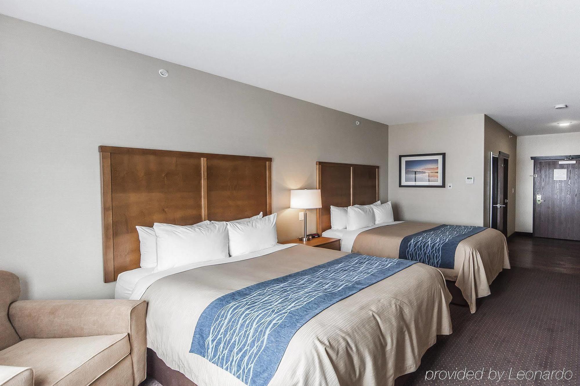 Comfort Inn & Suites Bonnyville Экстерьер фото